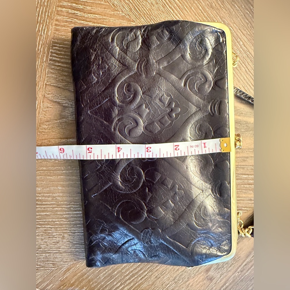 Hobo Black Embossed leather clutch crossbody bag - Picture 13 of 14